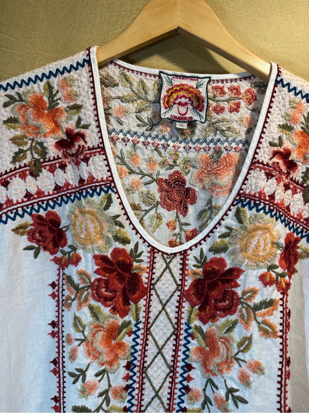 Johnny Was White V-Neck Embroidered Floral Linen top with Red & Orange Accents